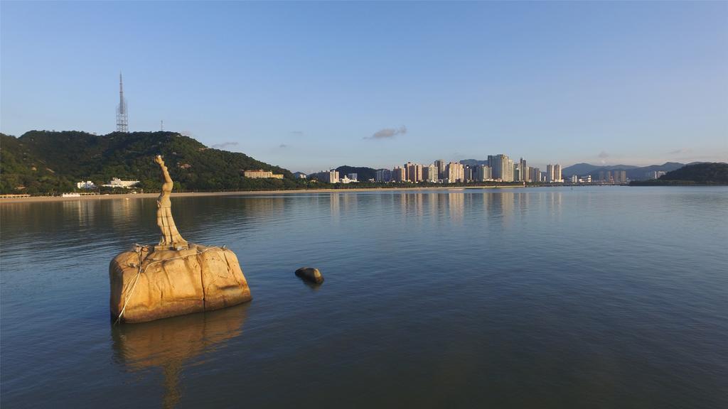 Starway Zhuhai Bihai Hotel Exteriör bild