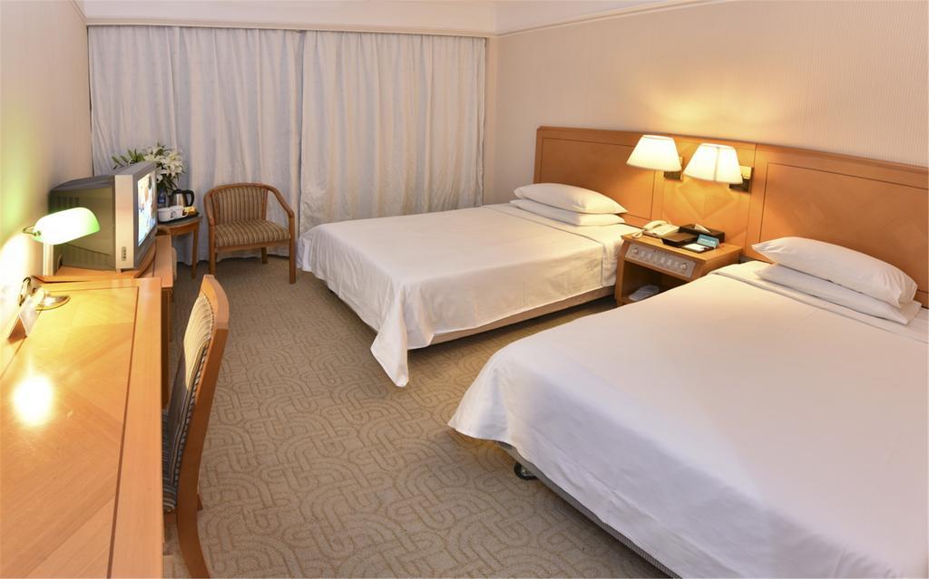 Starway Zhuhai Bihai Hotel Exteriör bild